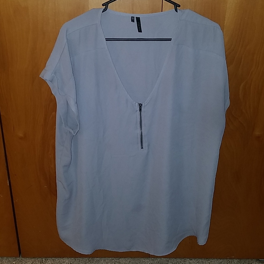Like new top